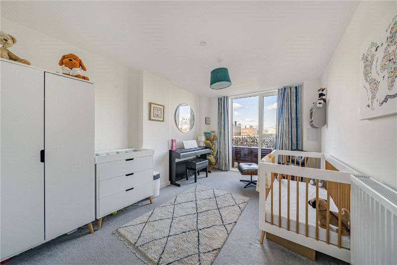 River Rise Close, London, SE8