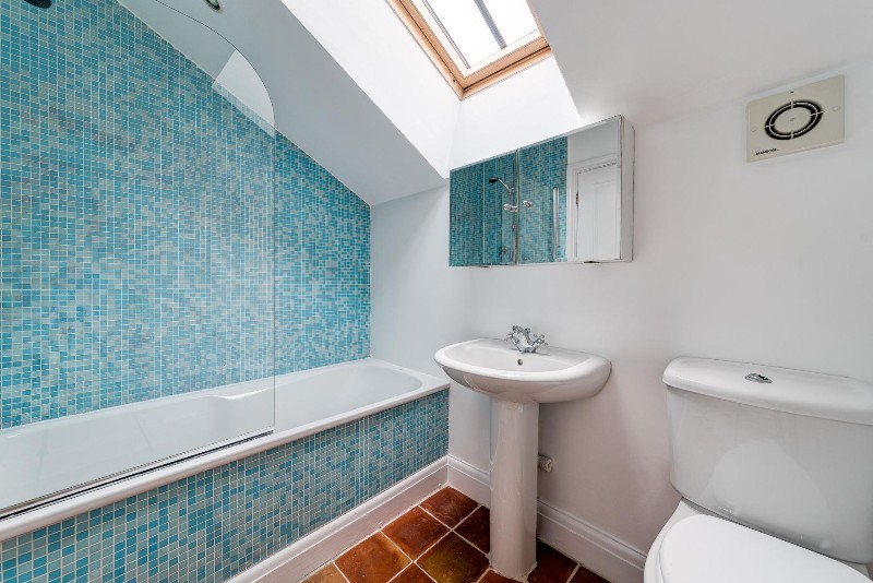 St. Georges Drive, London, SW1V