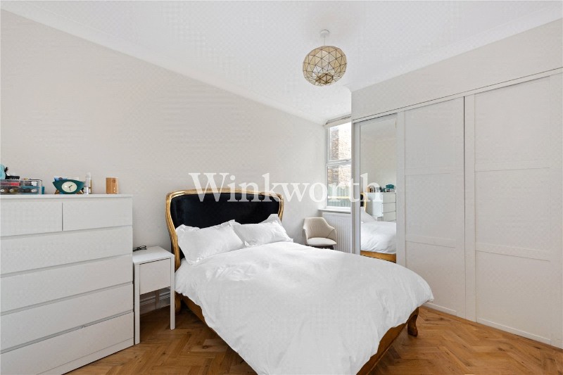 Salisbury Road, London, N4