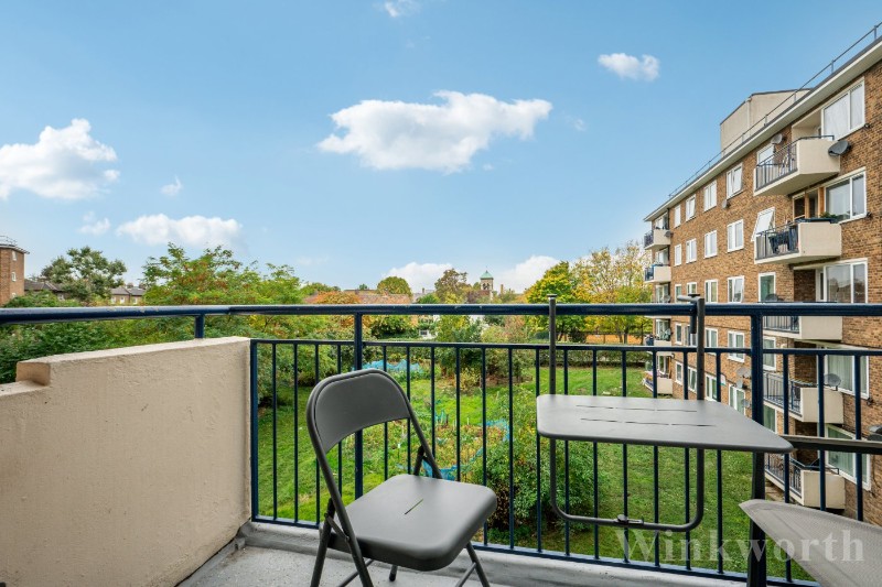 Flat 6, Caversham House, Friary Estate, London, SE15