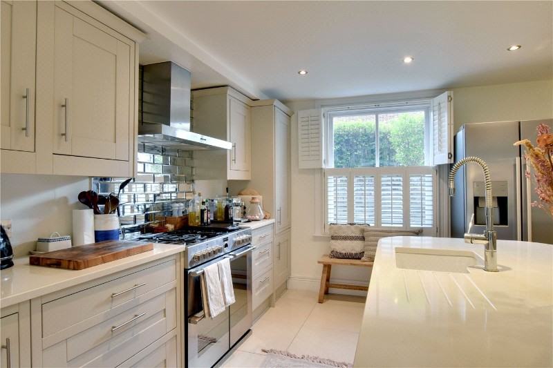 Lizban Street, Blackheath, London, SE3