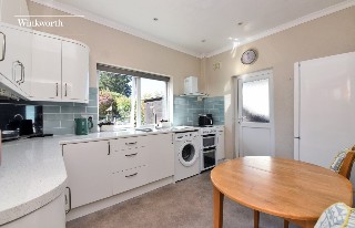 Highfield Drive, Epsom, Surrey, KT19