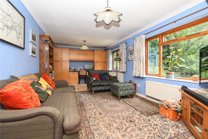 Hollybush Ride, Finchampstead, Wokingham, Berkshire, RG40