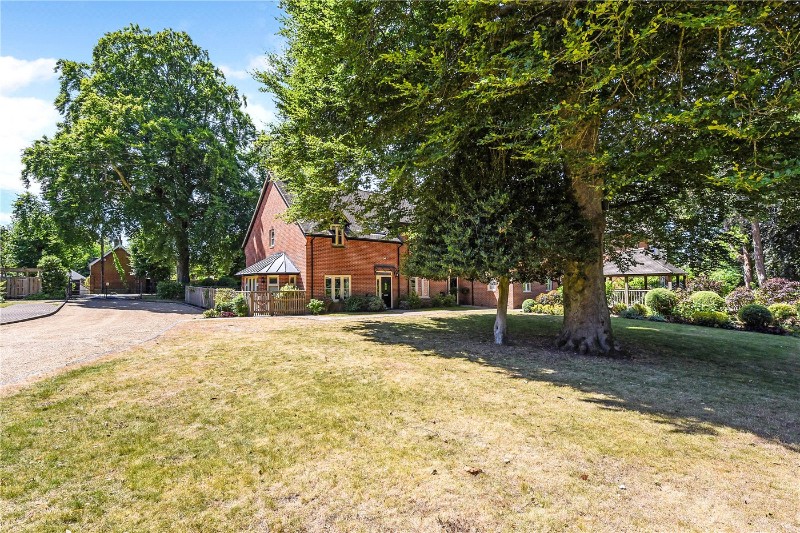 Milesdown Place, Winchester, Hampshire, SO23
