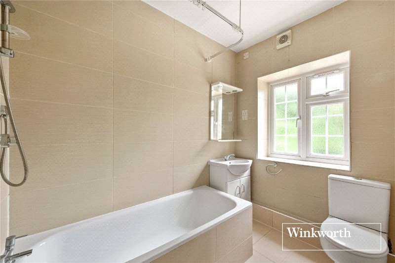 Etchingham Court, Etchingham Park Road, Finchley, London, N3