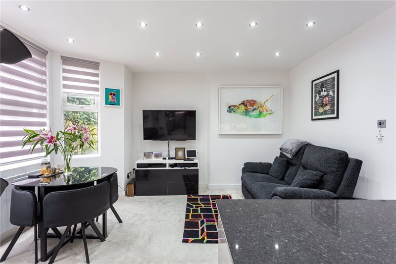 Alexandra Park Road, London, N22