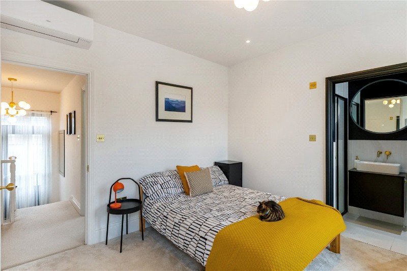 Southolm Street, London, SW11