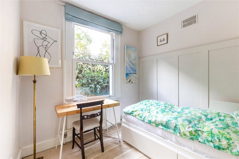 North Street, London, SW4