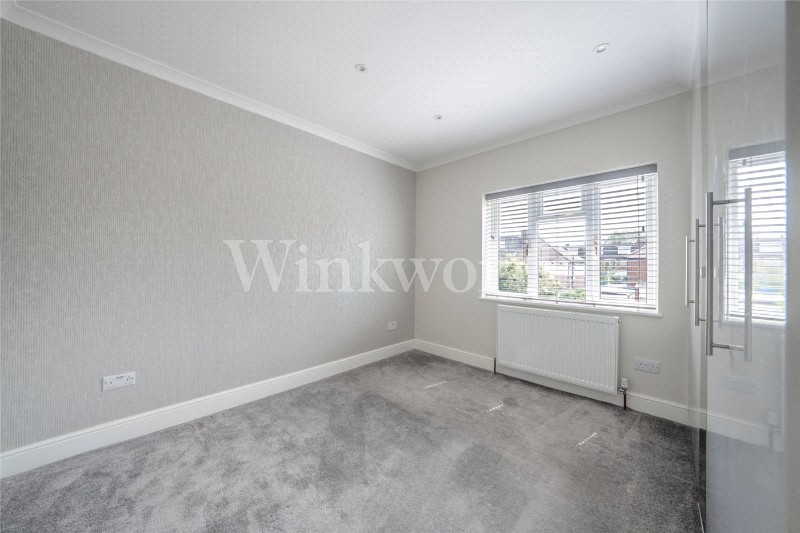 Cleveland Gardens, London, NW2