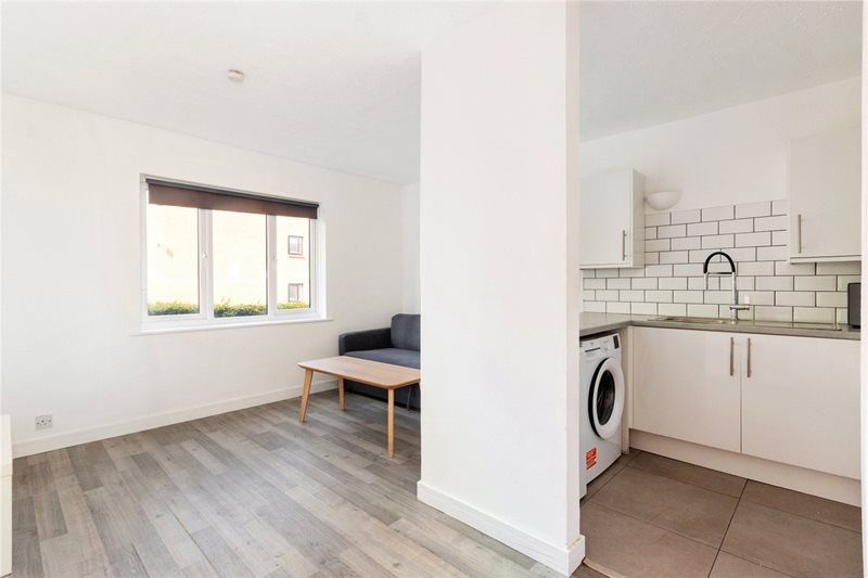 St. Benedict&#39;s Close, London, SW17