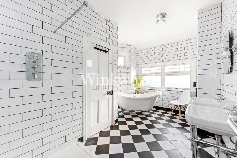 Fox Lane, London, N13