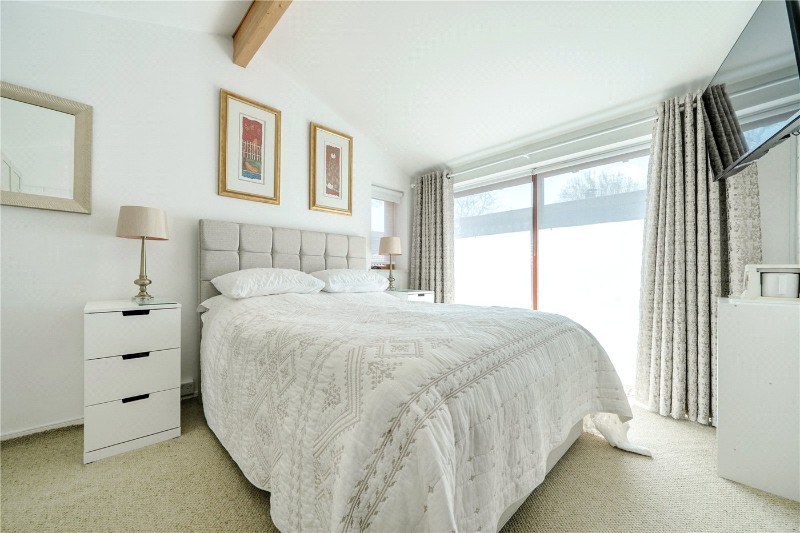Middle Bourne Lane, Lower Bourne, Farnham, Surrey, GU10
