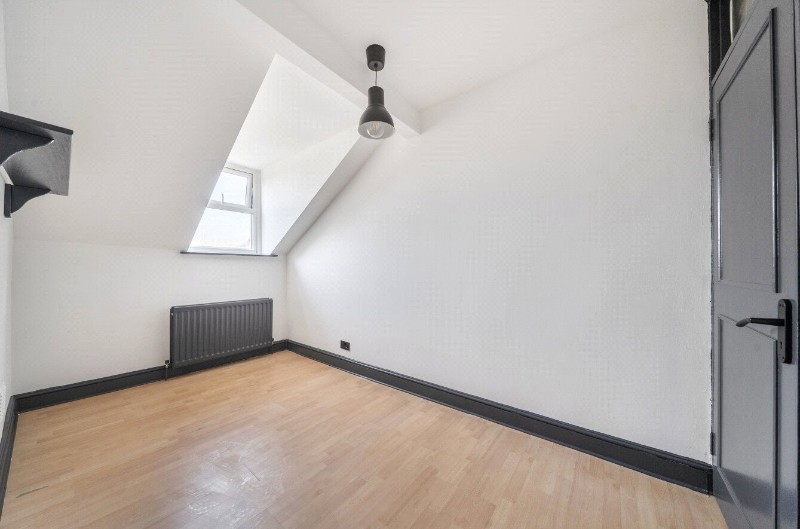 Rockmount Road, London, SE19