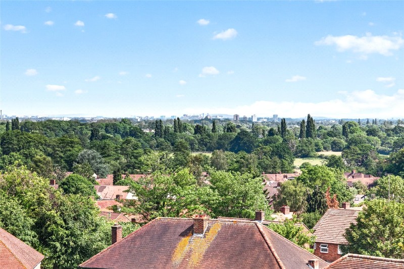 Manor Court, Weybridge, Surrey, KT13