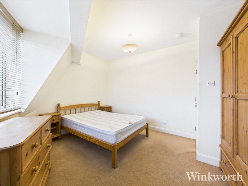 Grosvenor Parade, Uxbridge Road, London, W5