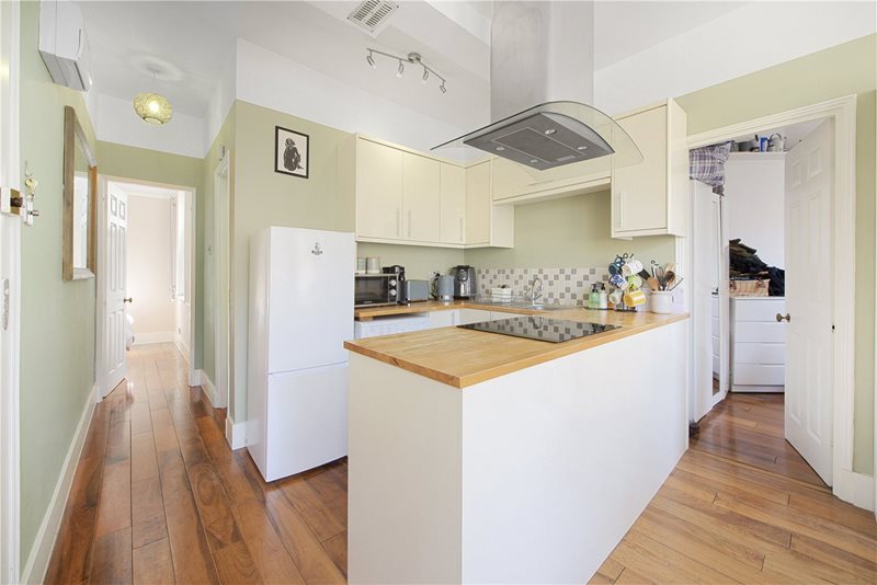 Vine Hill, London, EC1R