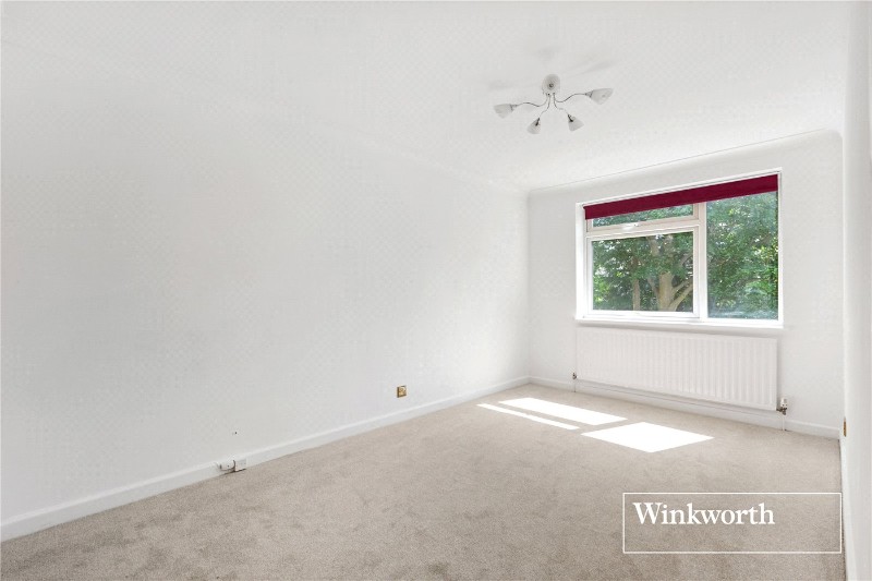 Hendon Lane, Finchley, London, N3