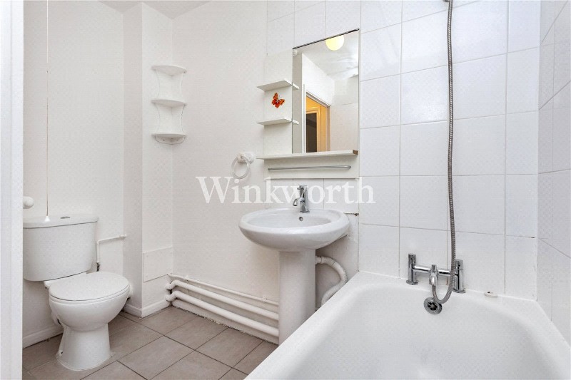 Warwick Gardens, London, N4