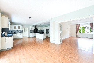 Woodmansterne Lane, Banstead, Surrey, SM7