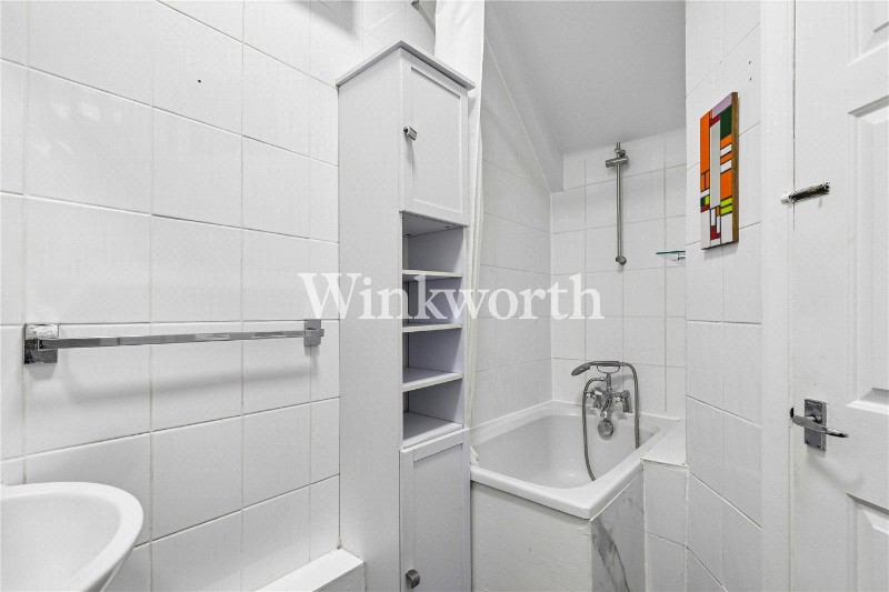 Fairbourne Road, London, N17