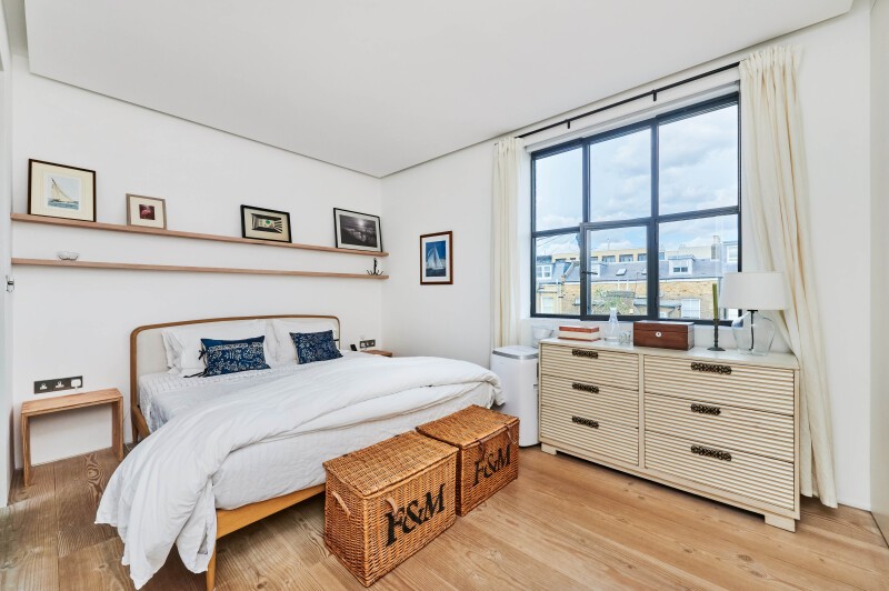 Glentham Road, Barnes, London, SW13