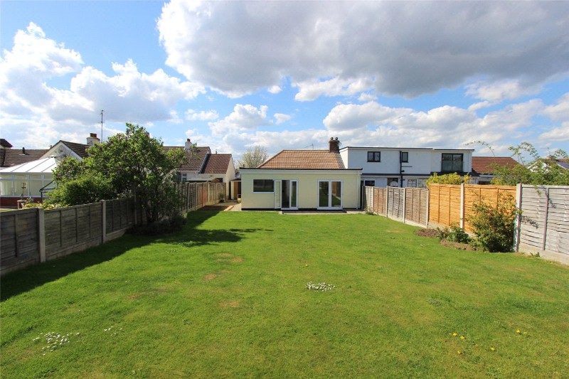 Leonard Drive, Rayleigh, Essex, SS6