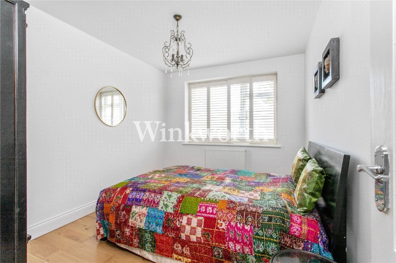 Village Road, Enfield, EN1