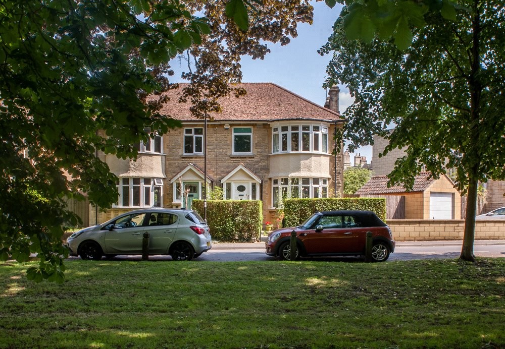 3 bedroom property for sale in Henrietta Gardens, Bath, BA2 (Ref