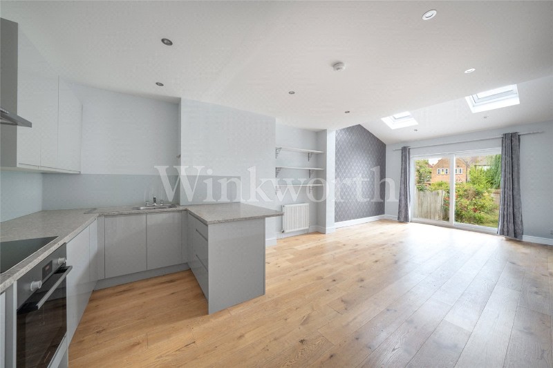 Templars Avenue, London, NW11