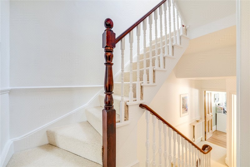 Bovingdon Road, London, SW6