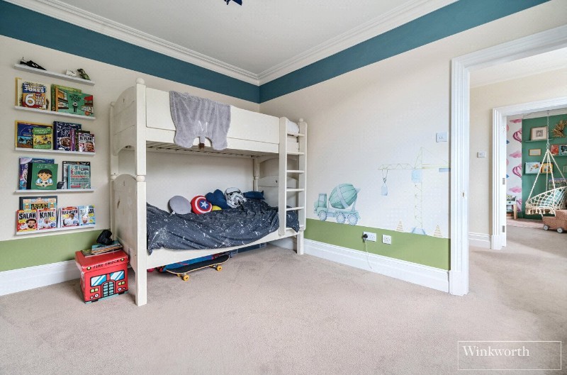 Guildford Road, Bagshot, Surrey, GU19