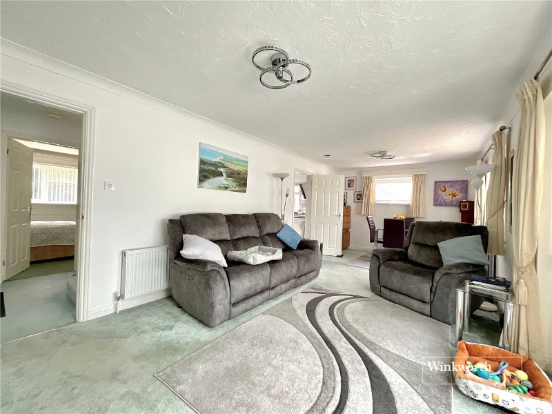 Chewton Common Road, Highcliffe, Christchurch, Dorset, BH23