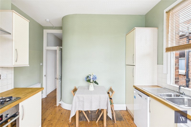 Barcombe Avenue, London, SW2