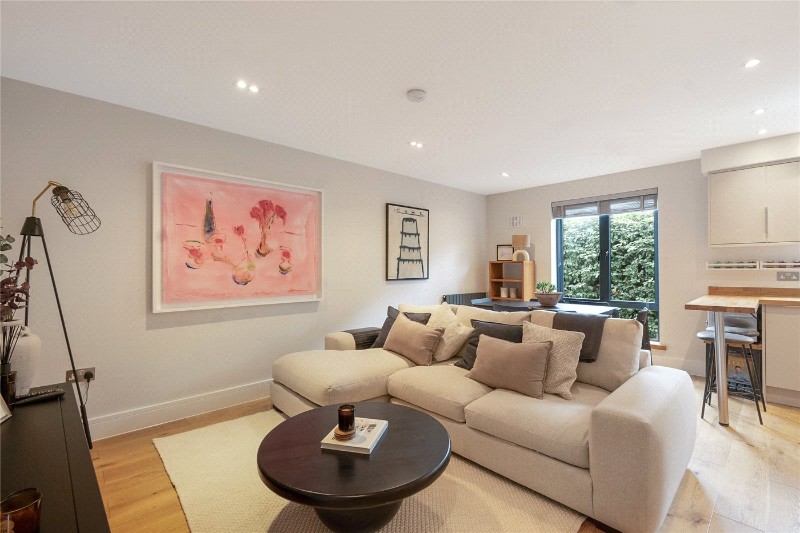 Tiffany, 67 Oakhurst Grove, East Dulwich, London, SE22