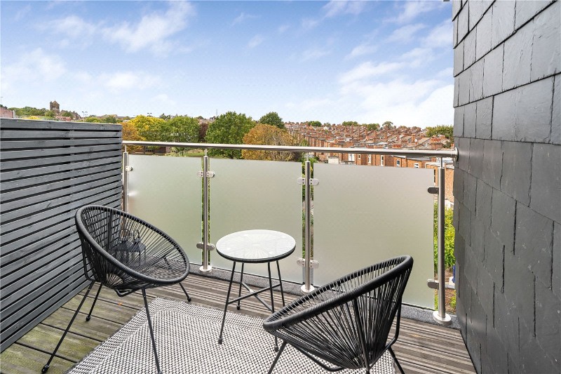 Weston Park, London, N8