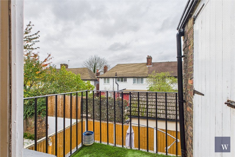 Barcombe Avenue, London, SW2