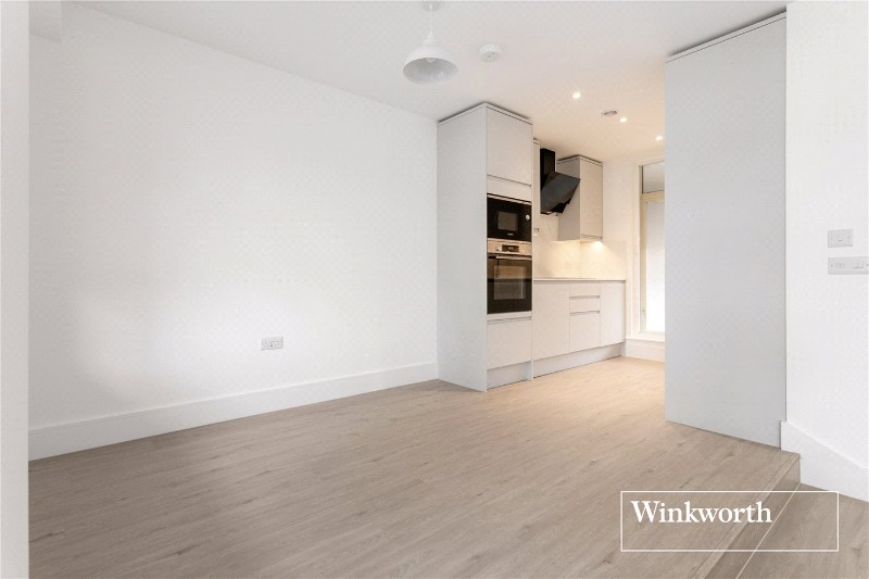 Arcadia Avenue, London, N3