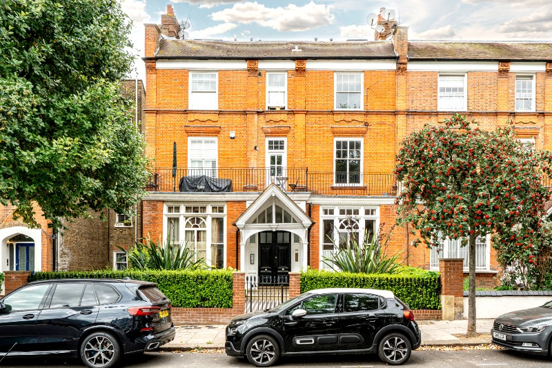 Oxford Gardens, London, W10