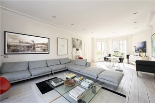 Stockwell Park Crescent, London, SW9
