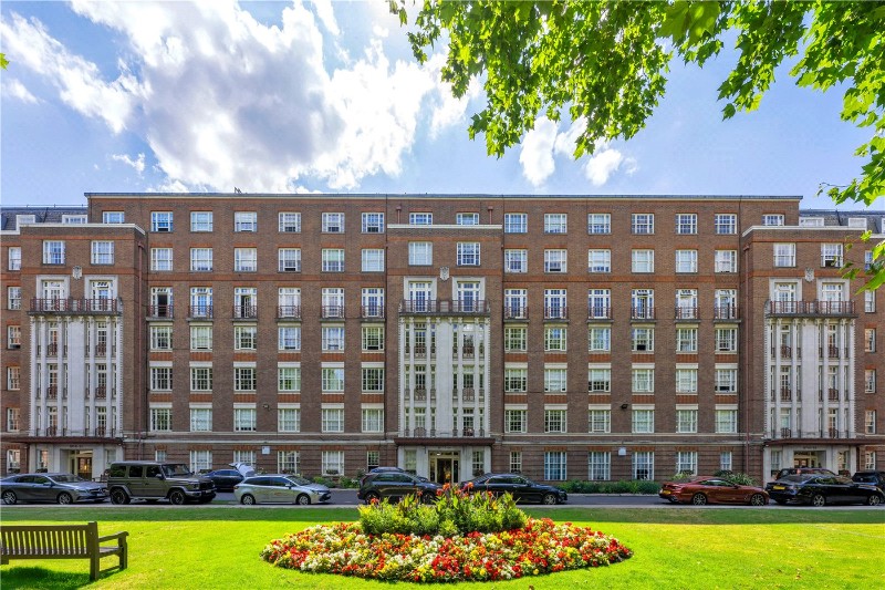 Eyre Court, Finchley Road, St John&#39;s Wood, London, NW8