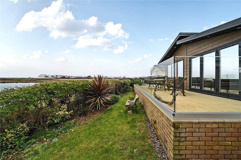 New Lane, Milford on Sea, Lymington, Hampshire, SO41