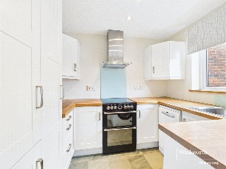 Lipscombe Close, Newbury, Berkshire, RG14