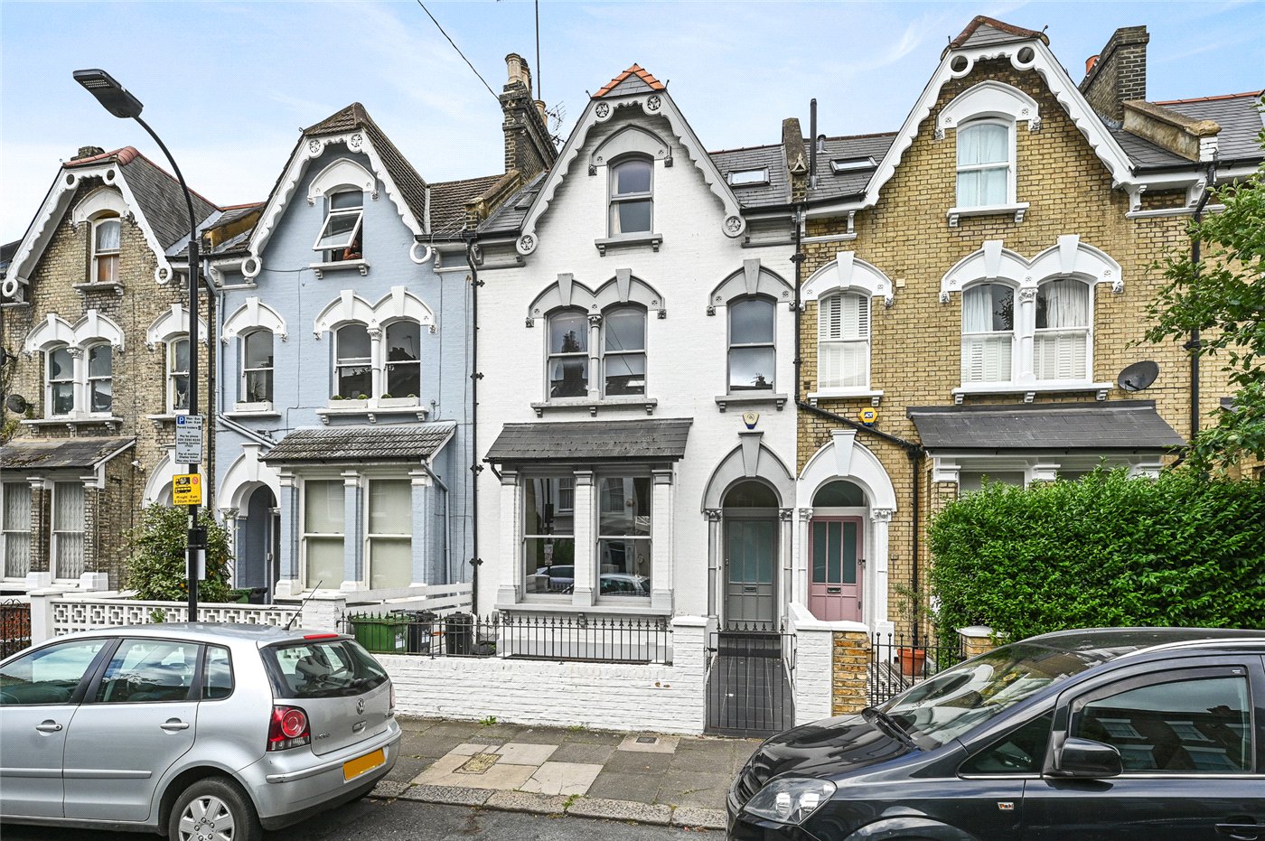 Warbeck Road, London, W12