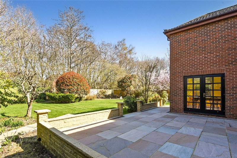 Barnfield Road, Petersfield, Hampshire, GU31