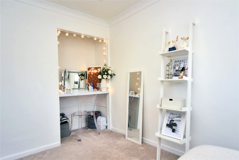Woodmansterne Lane, Banstead, Surrey, SM7