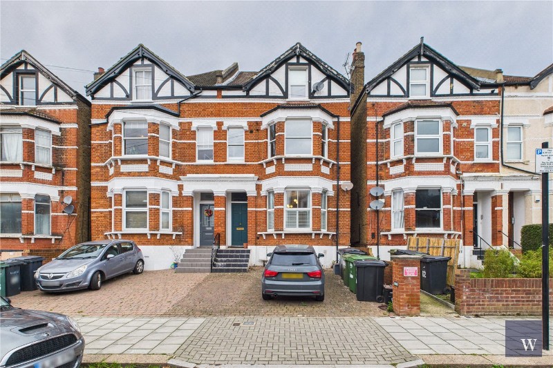 Gleneagle Road, London, SW16