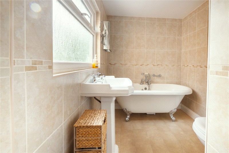Sandquay Road, Dartmouth, Devon, TQ6