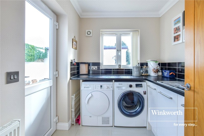 Lone Pine Drive, West Parley, Ferndown, Dorset, BH22