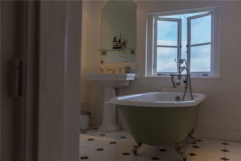 Park House, Hampton Court Road, Surrey, KT8