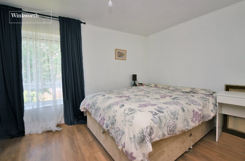 Carters Close, Worcester Park, KT4